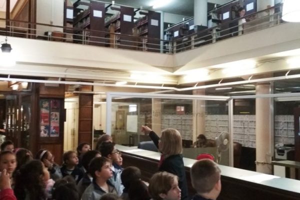 VISITA-A-BIBLIOTECA-(6)